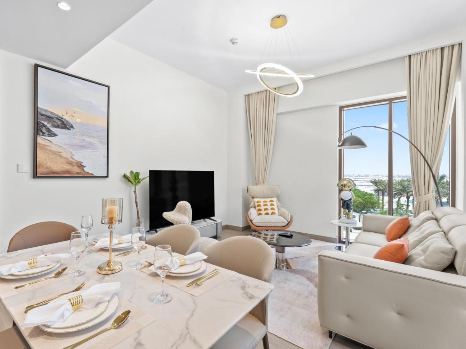 Creekside Charm Homely 2br In Lotus 2 Dubai